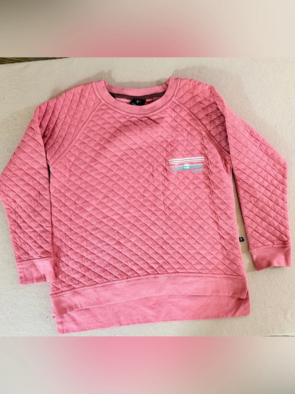 Sea isle Quilted Pink Pullover Sweatshirt large Sweater beach vacation gifts